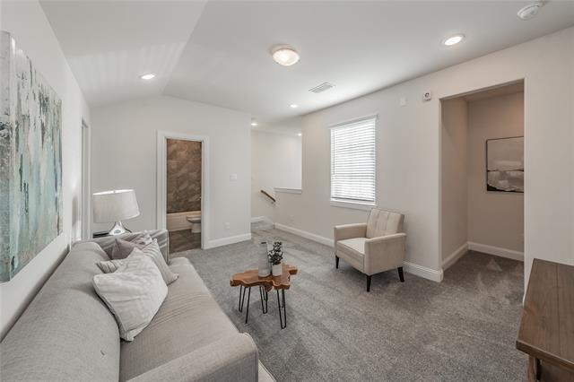 Building Photo - 101 Gardenia Dr