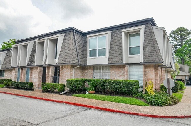 Building Photo - 12633 Memorial Dr