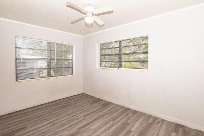 Building Photo - 1491 NW 1st St