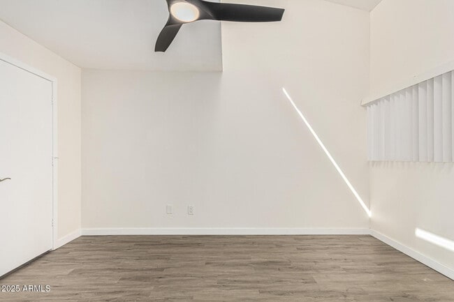 Building Photo - 6480 N 82nd St