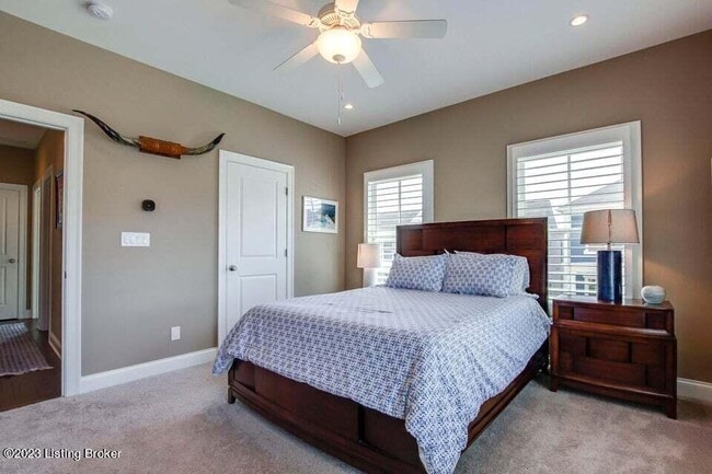 Building Photo - 6121 Mistflower Cir