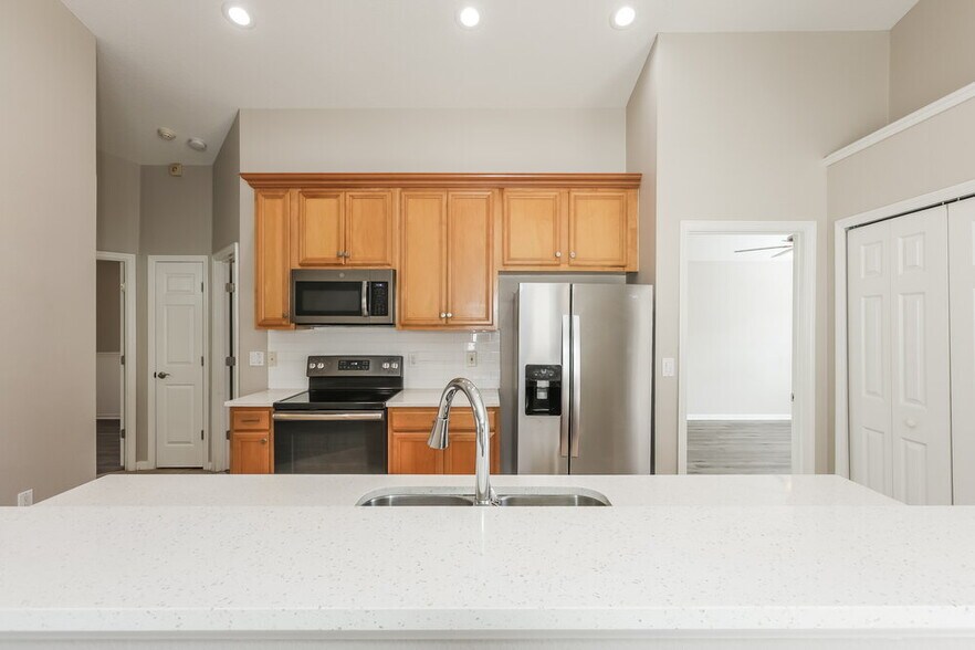 Building Photo - 11710 Mango Cross Ct