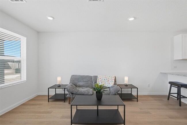 Building Photo - 12366 Sword Point Ct