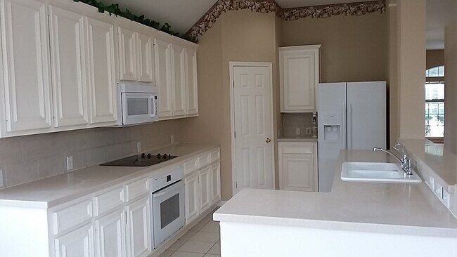 Building Photo - 22735 April Springs Ln