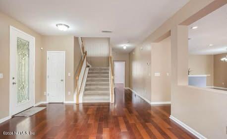 Building Photo - 11239 Justin Oaks Dr N