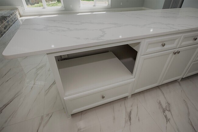 Building Photo - 13235 Rampchester Ln