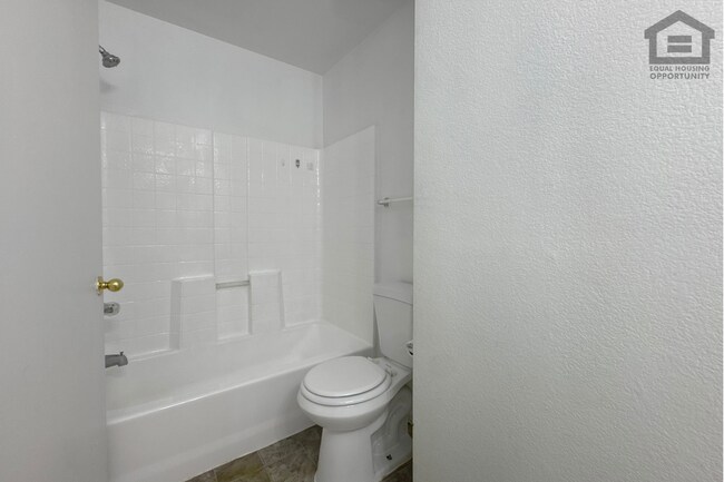 Building Photo - 11595 W Holly St