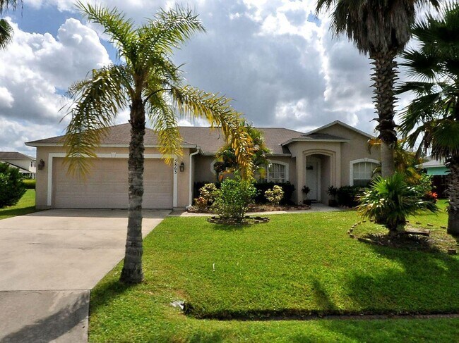 Building Photo - 5863 NW Cullom Cir