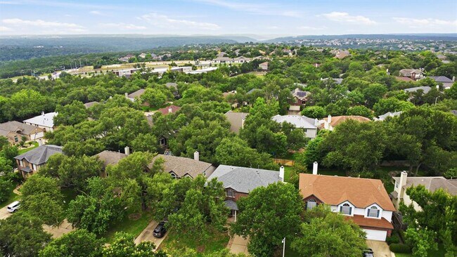 Building Photo - 2813 Cortez Dr