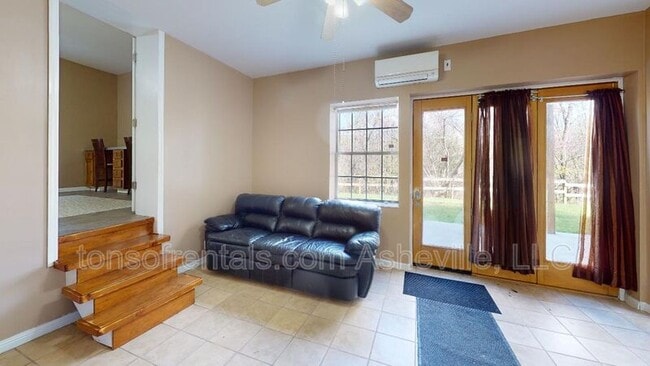 Building Photo - 50 Ledbetter Rd