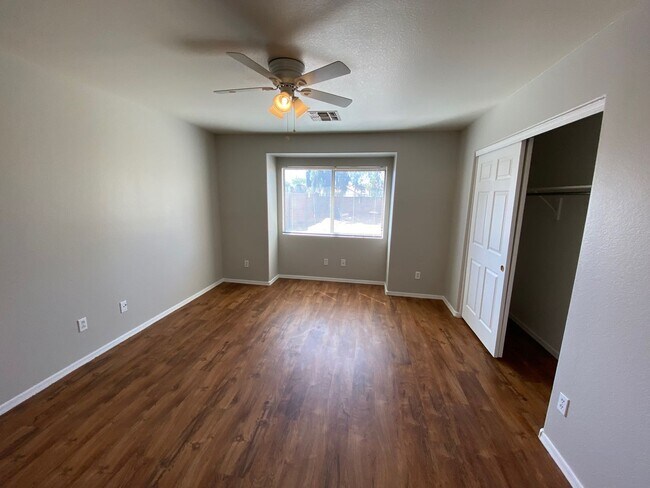 Building Photo - 30351 Maple Chase Dr
