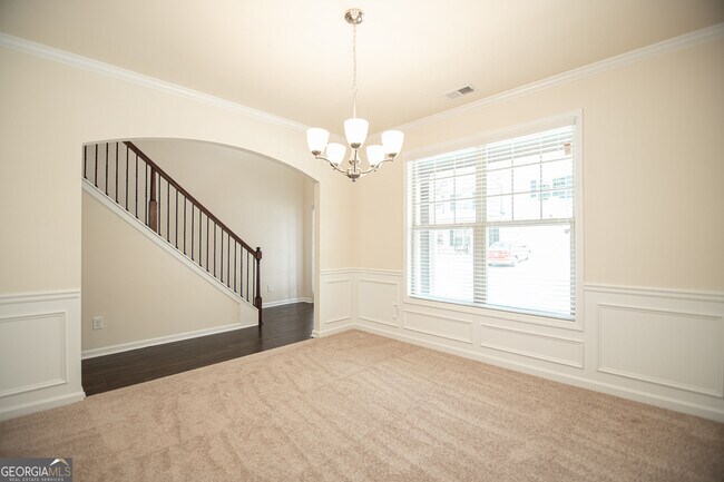 Building Photo - 5863 Krim Dr