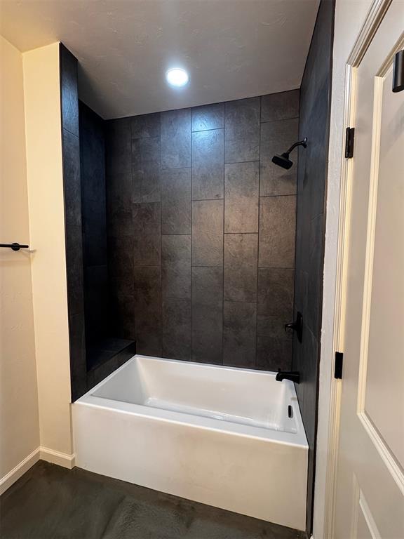 Building Photo - 26218 N 2960 Rd