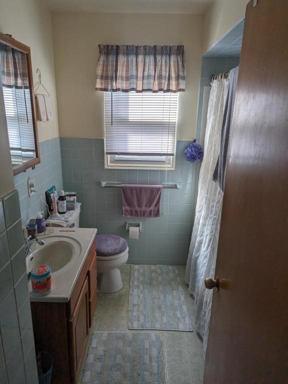 Building Photo - 1 James Pl