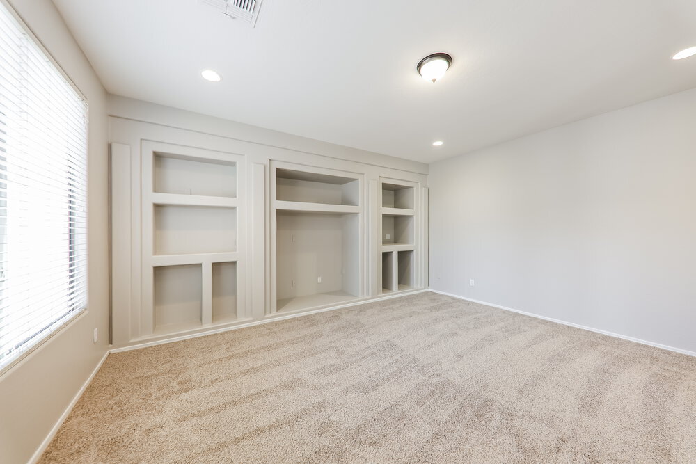 Building Photo - 6877 W Briles Rd
