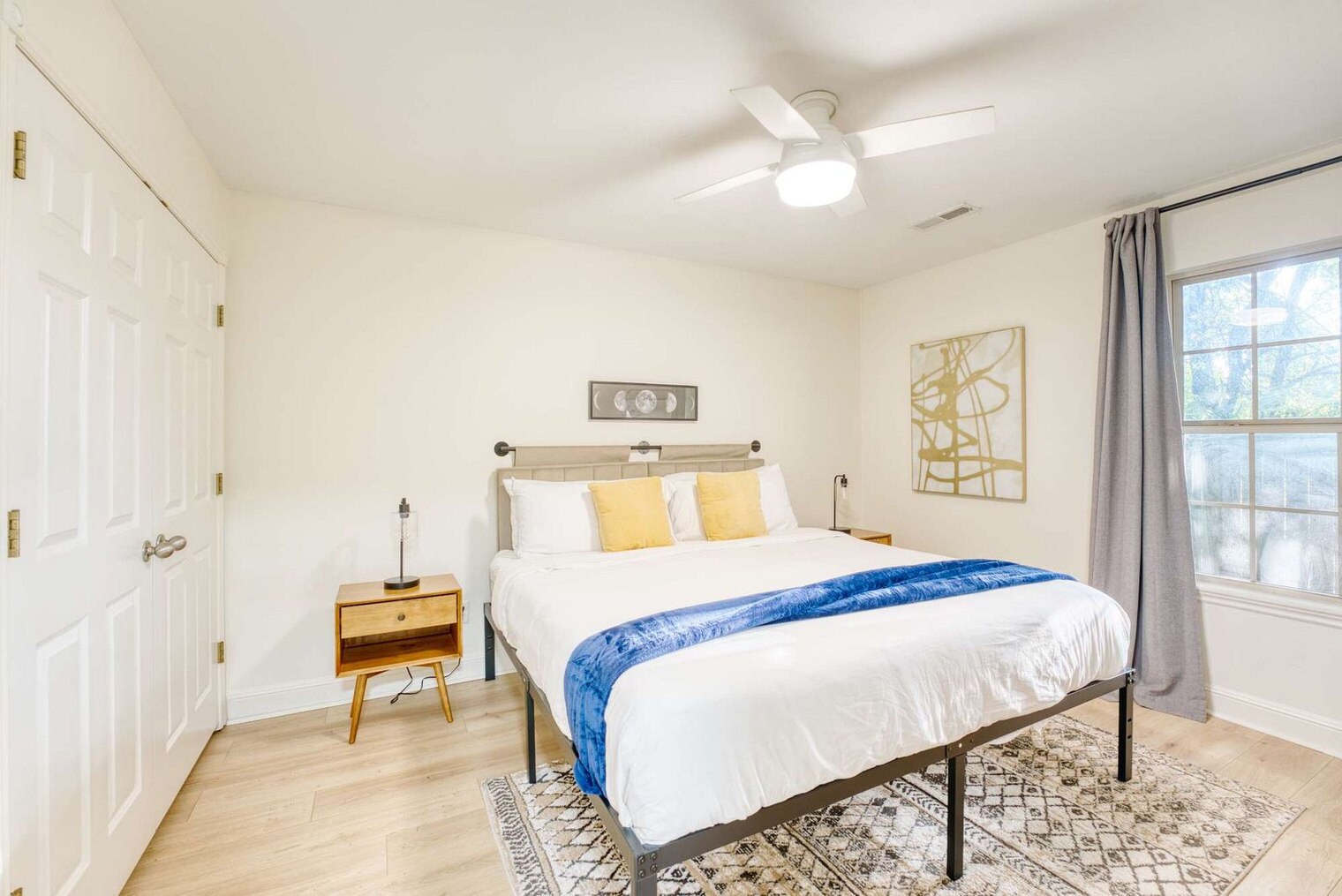 Building Photo - 1517 NW Bell Royal Ct