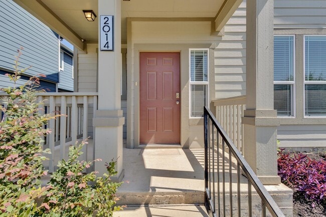 Building Photo - 2014 Arborside Dr