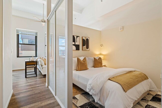 Building Photo - 309 Vine St