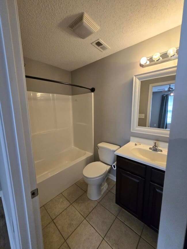 Building Photo - Spacious 2-Bedroom Townhome – Private Deck...