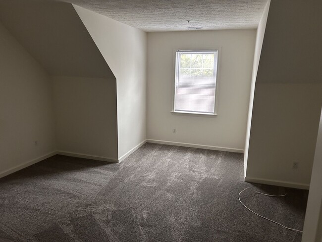 Building Photo - Chester Centre Apartments