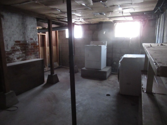 Building Photo - 407 N Russell St