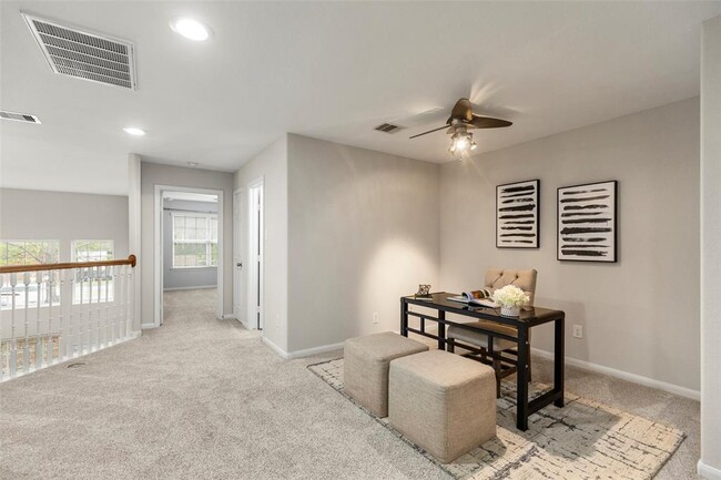 Building Photo - 1222 Glenwood Canyon Ln