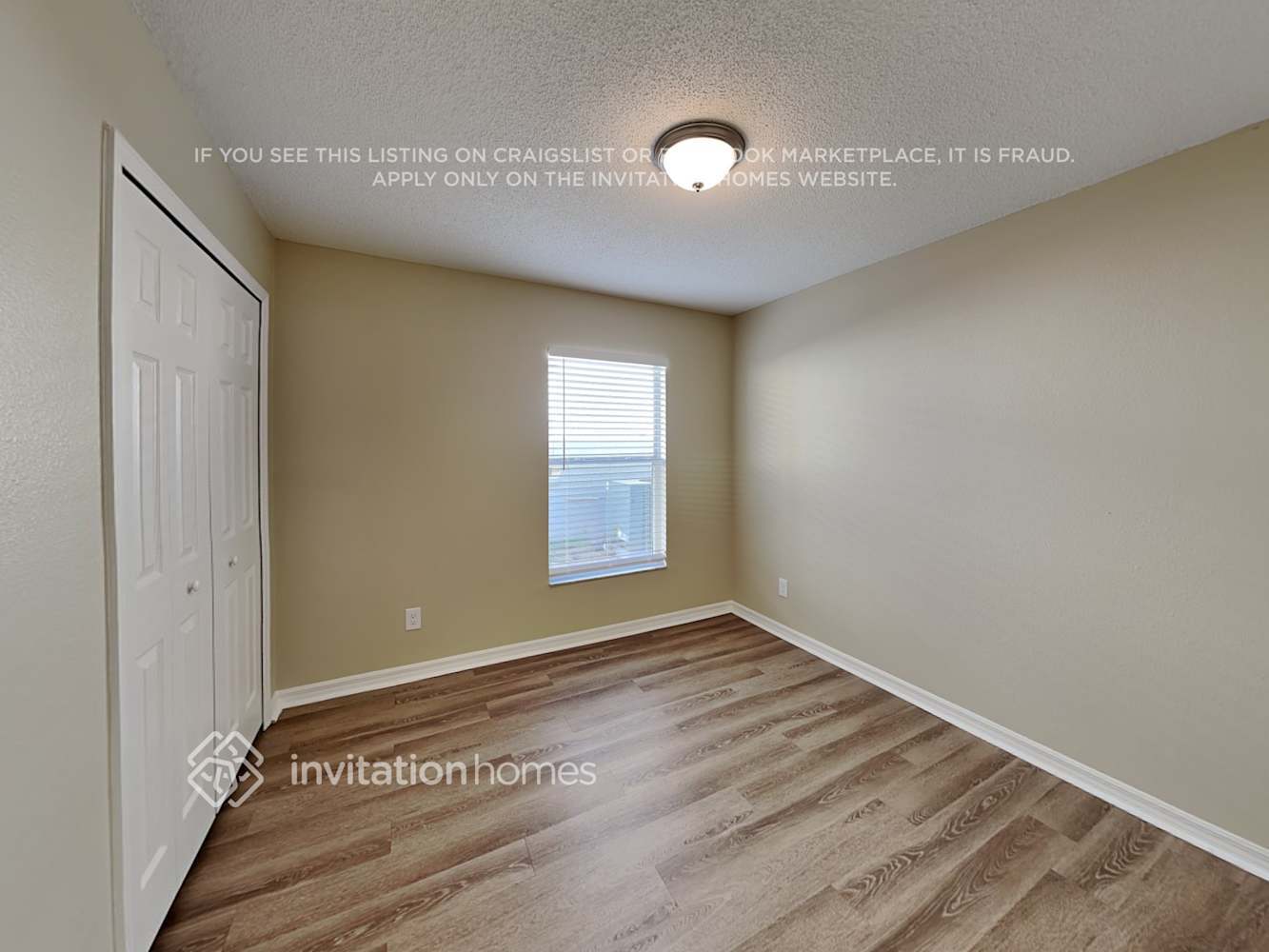 Building Photo - 14149 Castle Rock Dr