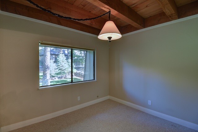 Building Photo - Incline Village: Condo - 3 Bedrooms, 2 Ful...