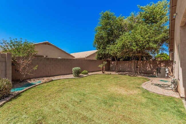 Building Photo - Newly Renovated 3-Bedroom Home in Gilbert
