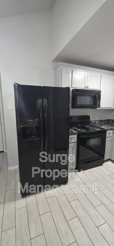 Building Photo - 9108 Lanham St