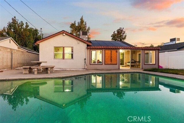 Building Photo - 11377 Gaynor Ave