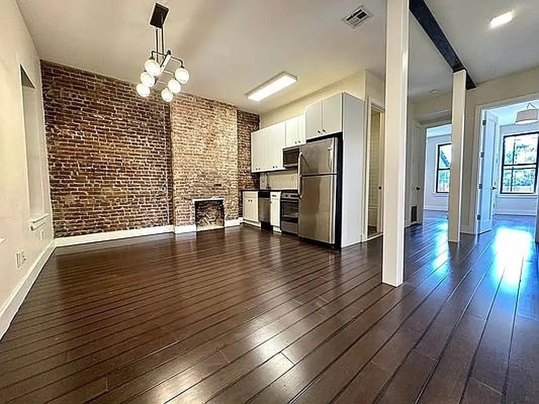 Building Photo - 1109 Fulton St