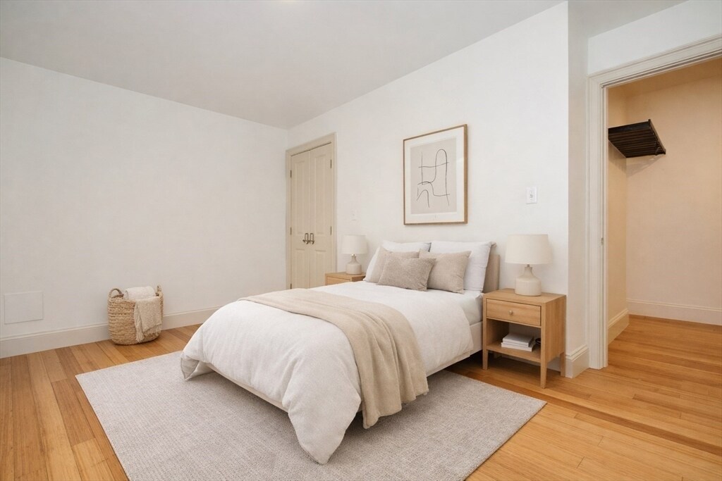 Building Photo - 49 Temple Pl