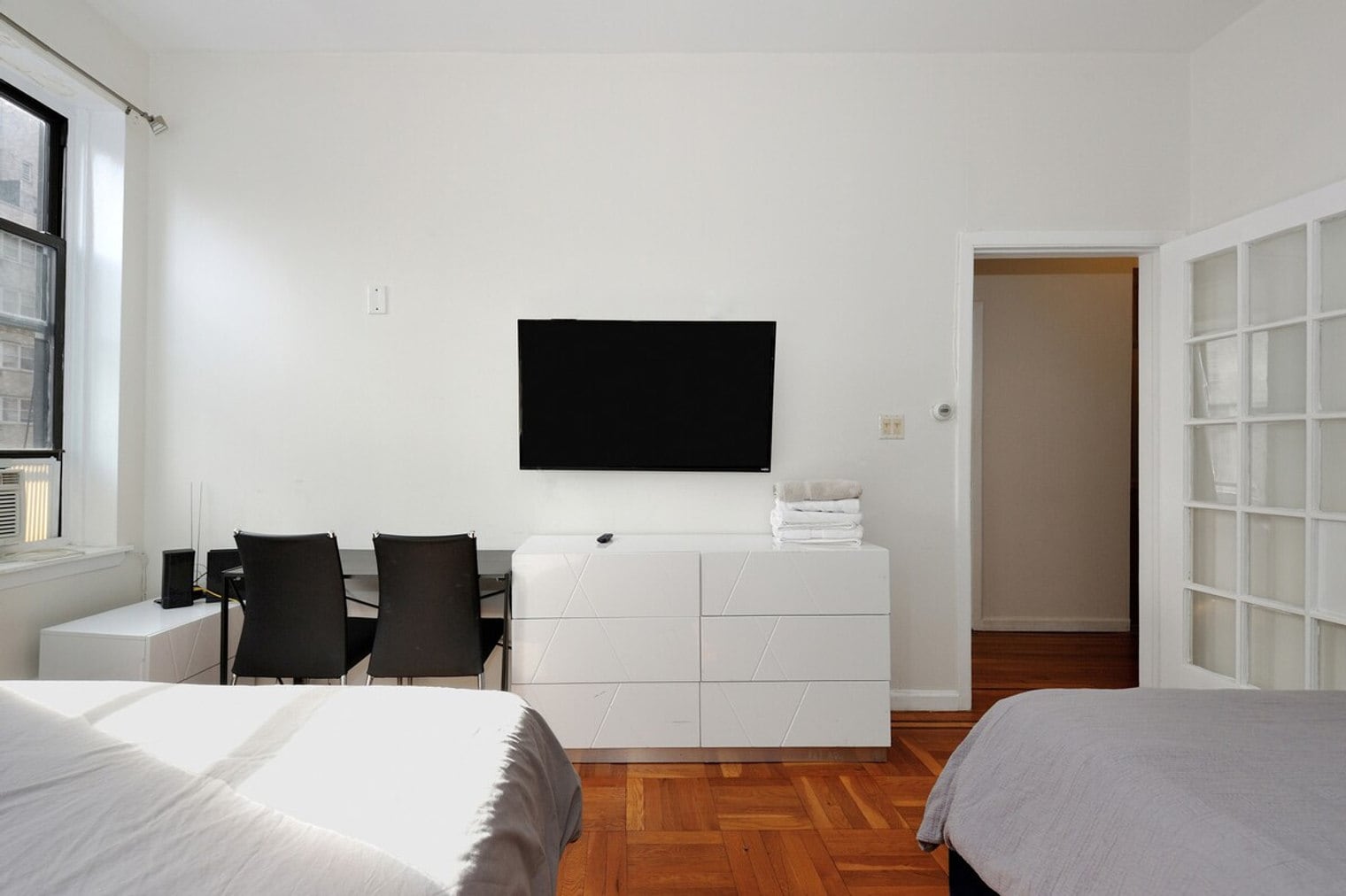 Building Photo - 1503 1st Ave