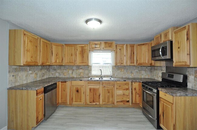 Building Photo - 237 S 13th St
