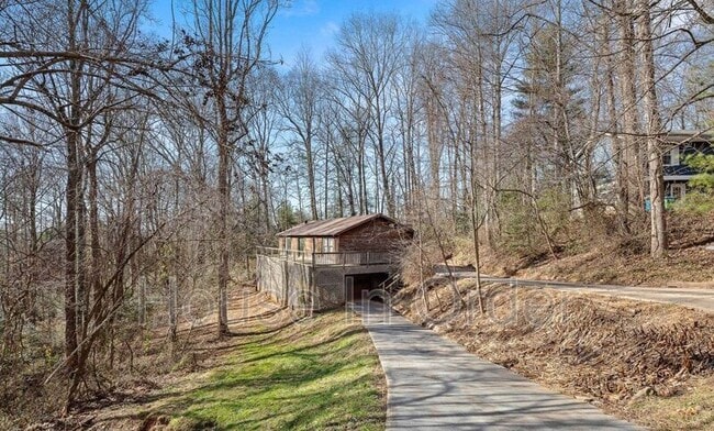 Primary Photo - 42 Mountain Site Ln