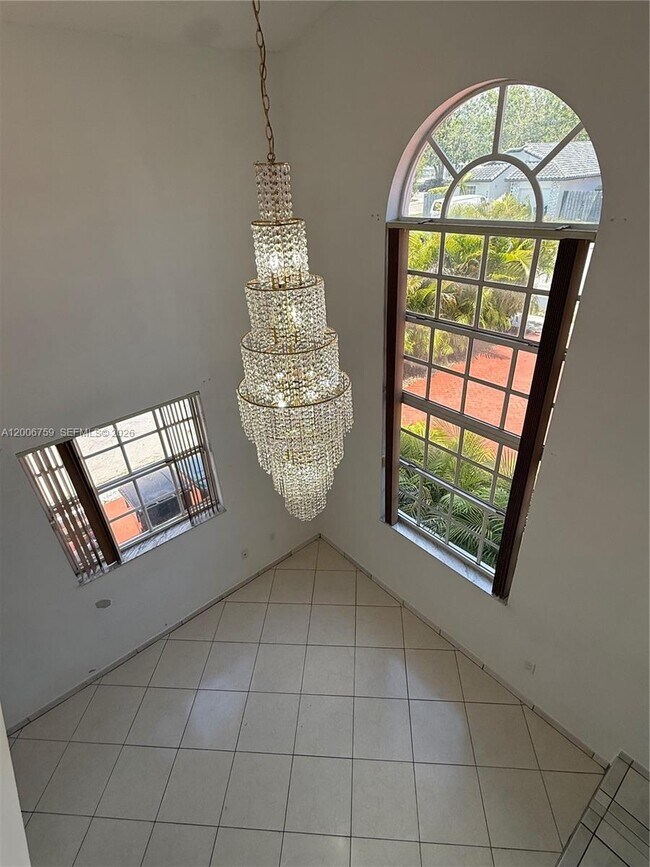 Building Photo - 9940 SW 146th Ct