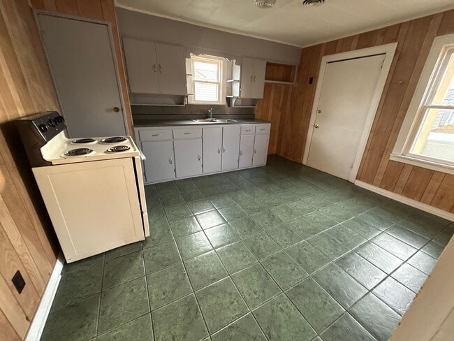 Building Photo - 2008 Wirsing Ave