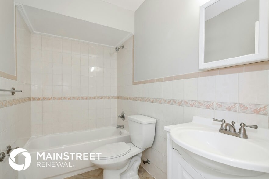 Building Photo - 3233 Timberline Rd