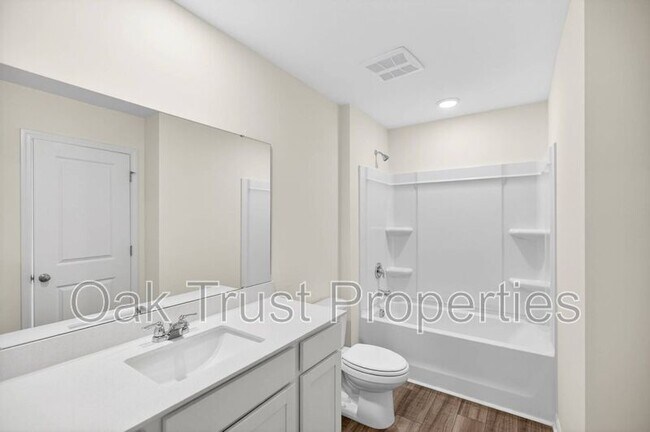Building Photo - 502 Townsford Ln