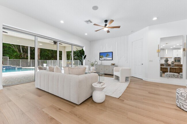 Building Photo - 8717 Estate Dr