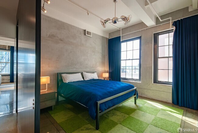 Building Photo - 2 Mint Plaza