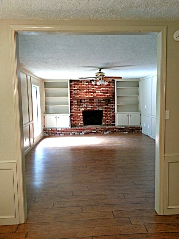 Building Photo - 2609 S Chestnut Ave