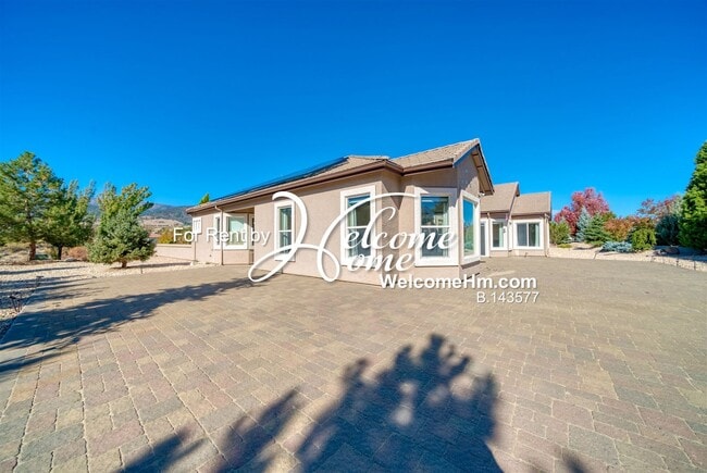 Building Photo - 15020 Redmond Lp