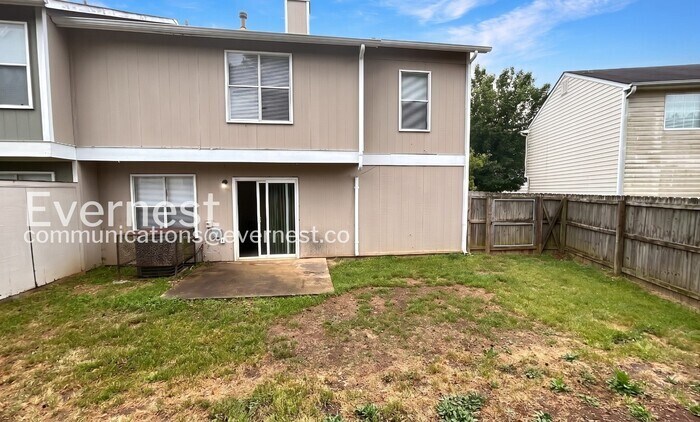 Building Photo - 3833 Conley Downs Dr