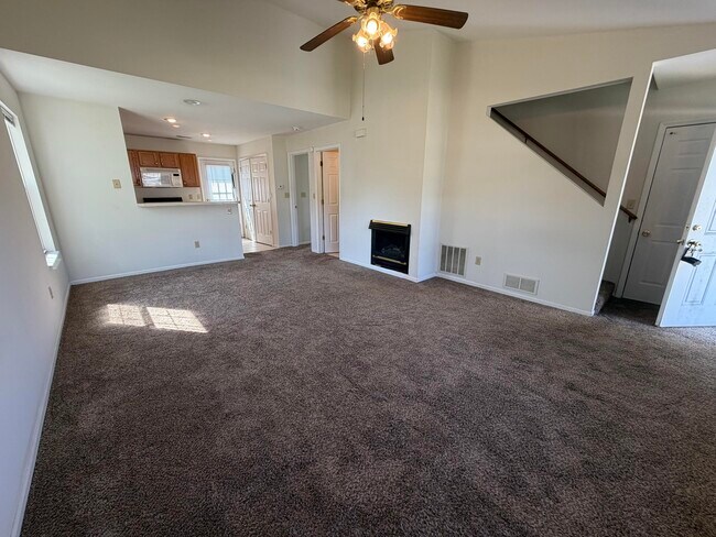 Building Photo - 1413 N Frideriki Dr