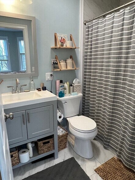 Building Photo - 20 Kenton Rd