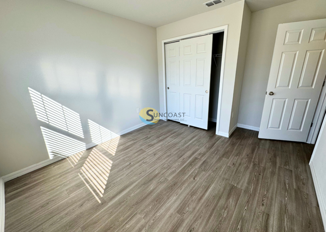 Building Photo - 6480 Sweetbay Ln