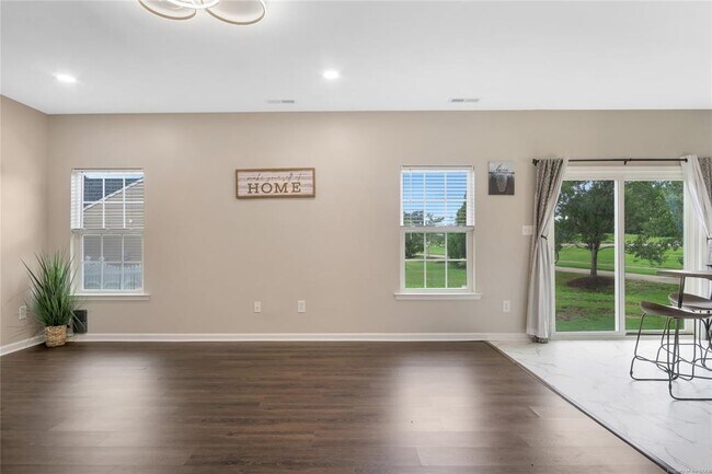 Building Photo - 10868 White Dogwood Dr