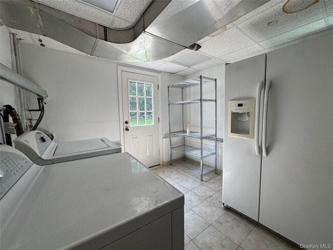 Building Photo - 3 Stonewall Ln